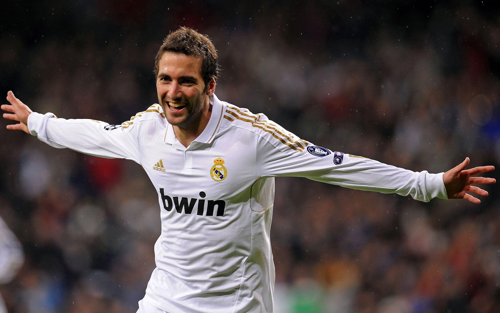 《英雄联盟》国际预选，冠军逐渐浮出水面！