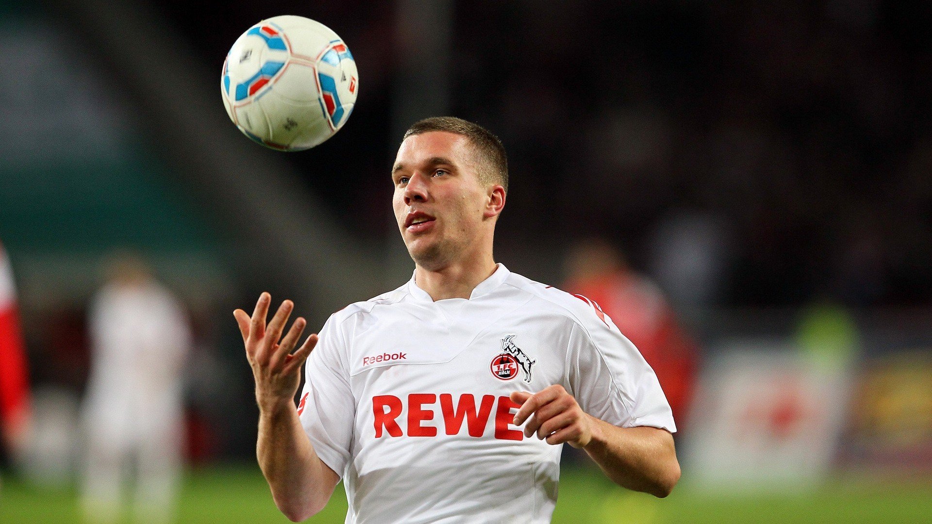 德罗巴：从非洲到欧冠冠军，魔兽的非洲骄傲，德罗巴百科